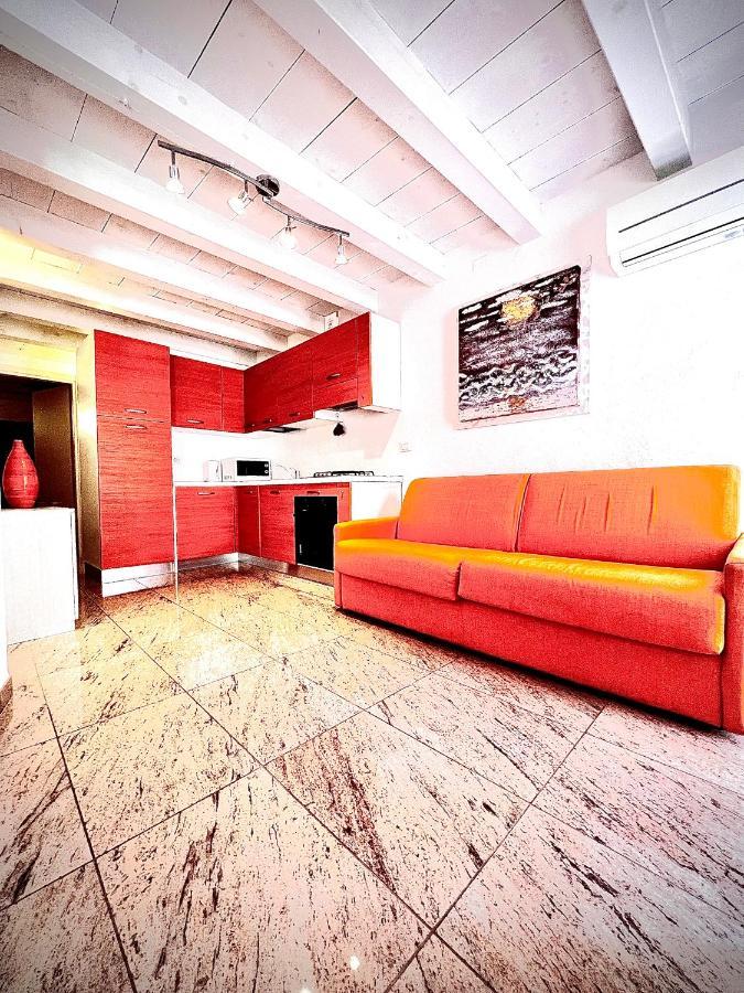 Welcome Traveller Amore Apartments Бардолино Экстерьер фото